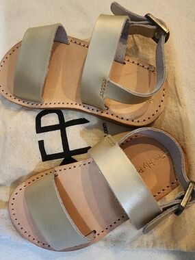 Freshly Picked Sanibel Leather Strap Sandals Platinum 6